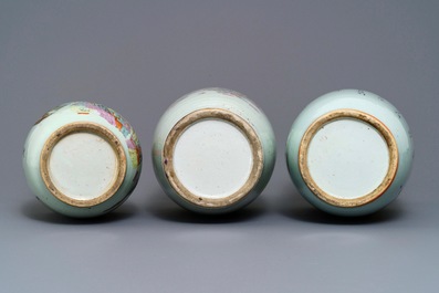 Three Chinese famille rose vases, 19/20th C.