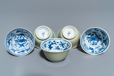 A varied collection of Chinese blue and white wares, Kangxi