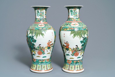 A pair of Chinese famille verte vases, 19th C.