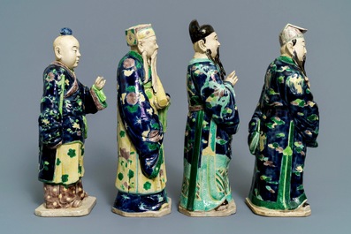 Un ensemble de huit figures en biscuit &eacute;maill&eacute; figurant 'Les Huit Immortels', Chine, R&eacute;publique, 20&egrave;me