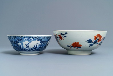 Vier Chinese Canton famille rose, blauwwitte en Imari-stijl kommen, 18/19e eeuw