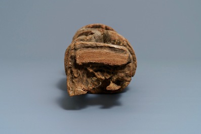 Une figure votive en bois sculpt&eacute;, Dolpa, N&eacute;pal, 19&egrave;me