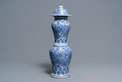 A Chinese blue and white vase and cover, Kangxi