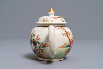 Une th&eacute;i&egrave;re couverte en porcelaine de Chine famille rose &agrave; sujet europ&eacute;en, Qianlong