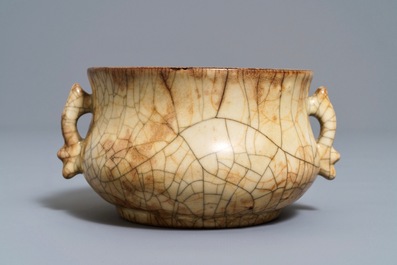 A Chinese ge-type crackle-glazed censer, Song or later