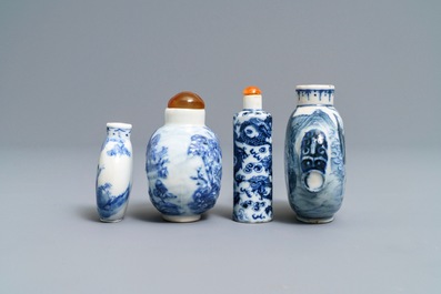 Four Chinese blue and white porcelain snuff bottles, 19/20th C.