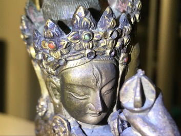 Une figure d'Ushnishavijaya en bronze dor&eacute; incrust&eacute;, Sino-Tibet, 17/18&egrave;me