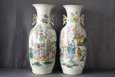 Deux vases en porcelaine de Chine famille rose &agrave; double d&eacute;cor, 19/20&egrave;me