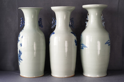 Drie Chinese vazen met blauwwit decor op celadon fondkleur, 19e eeuw