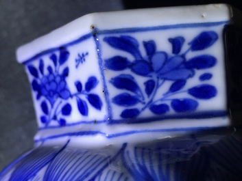 A Chinese blue and white five-piece garniture with floral design, Kangxi