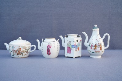 Une collection de th&eacute;i&egrave;res, pots &agrave; pinceaux et assiettes en porcelaine de Chine famille rose, 19/20&egrave;me