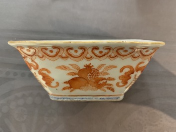 Neuf bols en porcelaine de Chine famille rose, 19&egrave;me