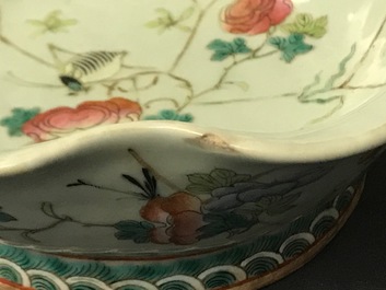 Six bols en porcelaine de Chine c&eacute;ladon et une paire de bols sur supports pour le march&eacute; Peranakan ou Straits, 19&egrave;me