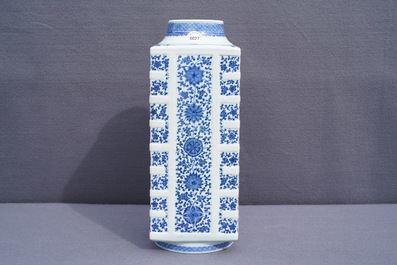 A Chinese blue and white cong vase with floral design, Qianlong mark, 19/20th C.