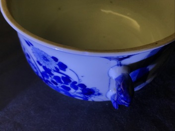 A Chinese blue and white two-handled porringer and cover, Kangxi