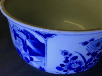 A Chinese blue and white two-handled porringer and cover, Kangxi