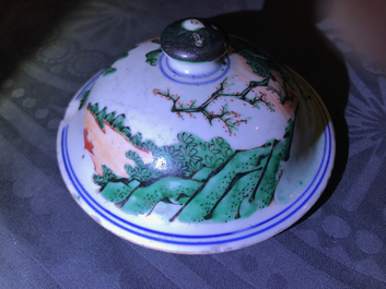 A Chinese famille verte vase and a Swatow jar, Transitional period and 19th C.