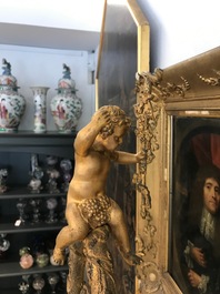 Une grande paire de verseuses et une jardini&egrave;re en porcelaine de S&egrave;vres aux montures en bronze dor&eacute;, France, 19&egrave;me