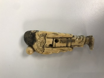 Six netsuke en ivoire et buis, Meiji/Showa, 19/20&egrave;me