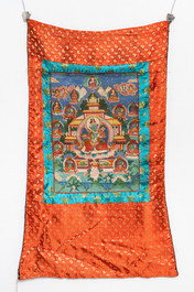 Een collectie van vijf thangkas, Tibet, 19/20e eeuw