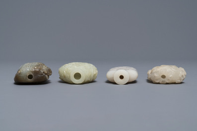 Four Chinese carved jade snuff bottles, 19/20th C.