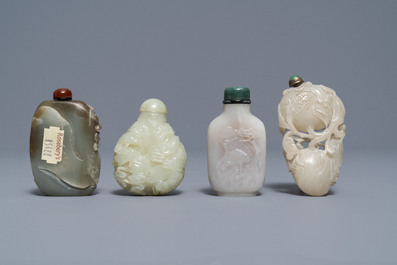 Four Chinese carved jade snuff bottles, 19/20th C.