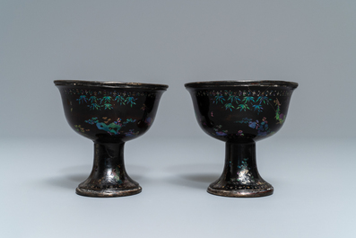 A pair of Chinese lac burgaut&eacute; stem cups, Kangxi