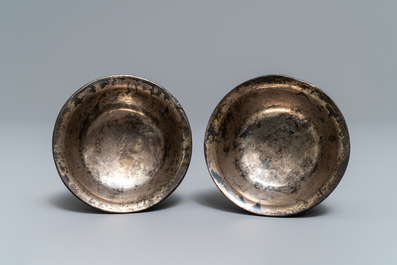 A pair of Chinese lac burgaut&eacute; stem cups, Kangxi