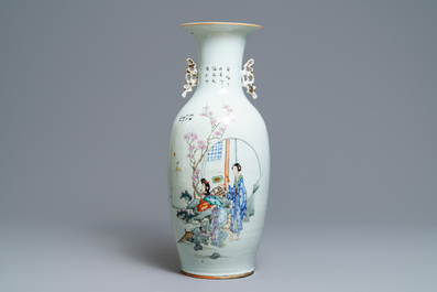 A fine Chinese famille rose two-sided design vase, 19/20th C.