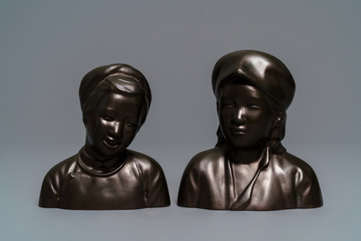 A pair of Chinese bronze 'Cultural Revolution' busts, 3rd quarter of the 20th C.