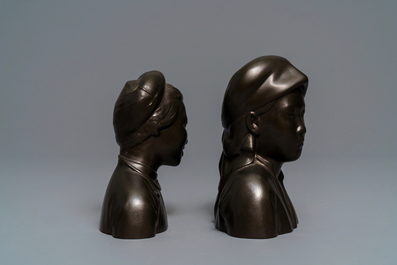 A pair of Chinese bronze 'Cultural Revolution' busts, 3rd quarter of the 20th C.