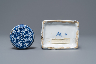 A Dutch Delft blue and white tea caddy with screw cap, late 17th C.