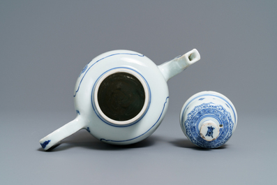 A Chinese blue and white wine jug and cover with antiquities, Kangxi