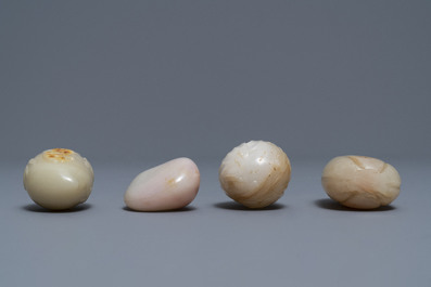 Four Chinese russet jade snuff bottles, 19/20th C.