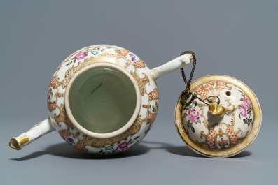 A Chinese famille rose and gilt part tea service, Qianlong