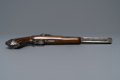 A pair of Belgian engraved flintlock dueling pistols, prob. Li&egrave;ge, 19th C.