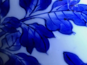Een Chinese blauw-witte 'bianco sopra bianco' yenyen vaas met vogels bij bloesems, Kangxi