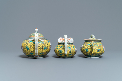 A Chinese yellow-ground famille verte tea service, 19th C.