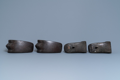 Five pairs of Chinese and Japanese stirrups, 18/19th C.