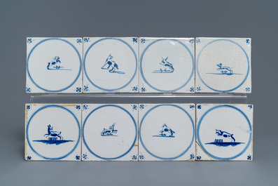 54 carreaux en fa&iuml;ence de Delft bleu et blanc aux d&eacute;cors d'animaux, 18/19&egrave;me