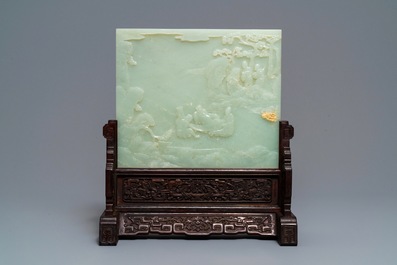 A Chinese carved pale celadon jade and hardwood table screen, 19/20th C.