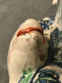 Une figure de Shoulao assis sur un cerf en porcelaine de Chine wucai, Wanli