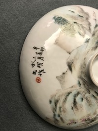 Une bo&icirc;te couverte et un r&eacute;chaud en porcelaine de Chine qianjiang cai, 19/20&egrave;me