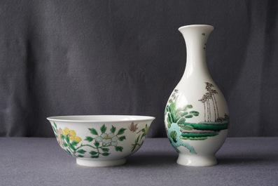 A Chinese famille verte vase and an 'anhua' dragon bowl, Kangxi mark, 19th C.