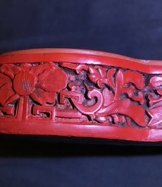 A Chinese carved cinnabar lacquer box and cover, Wanli mark, 18/19th C.