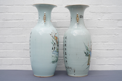 Two Chinese famille rose vases with figures in a garden, 19/20th C.