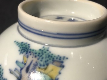 Un bol en porcelaine de Chine doucai, marque de Kangxi, 19/20&egrave;me