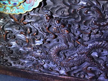 Een Chinees rechthoekig zitan houten kist met cloisonn&eacute; monturen en vergulde bronzen handgrepen, Qing