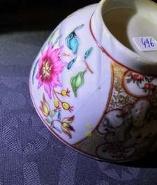 Une collection de tasses et soucoupes en porcelaine de Chine, Yongzheng/Qianlong