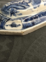 A Dutch Delft blue and white brush back, 18th C.